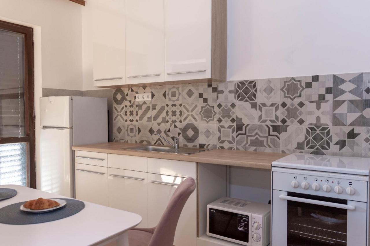 Apartman Duce Milka Duće Exterior foto