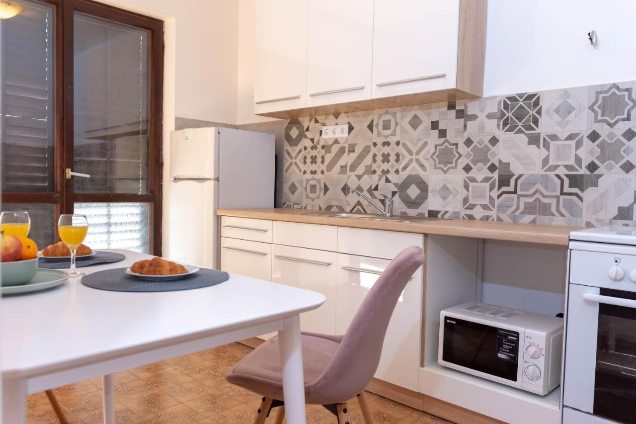 Apartman Duce Milka Duće Exterior foto