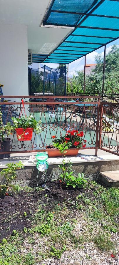 Apartman Duce Milka Duće Exterior foto